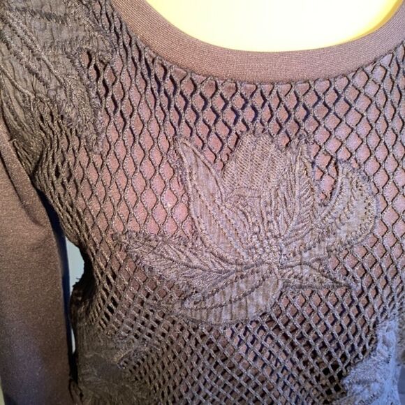 0970 Lauren Conrad Botanical Beauty Navy Blue S Mesh Front Cropped Top NWT - Picture 6 of 11